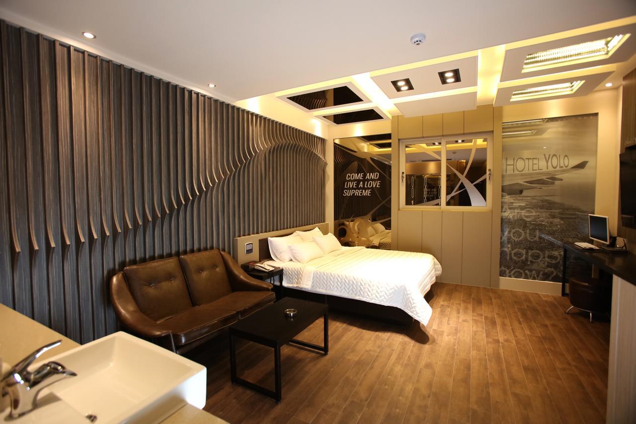 Hotel Yolo Chongnae-dong Kültér fotó